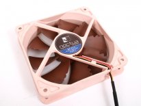 Noctua NH-C12P CPU-kjøler