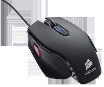 Titt p� Corsair Vengeance M60