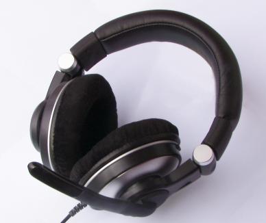 Corsair HS1