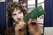 media/00/playstation_hackerfaetarbejde_1220094t.jpg