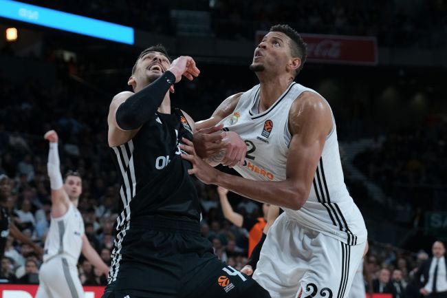 Real Madrid og Paris kjemper om en sluttspillplass i play-ins i Euroleague