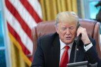media/00/trumppushesimmediate_4470073t.jpg