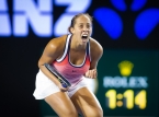 Iga Swiatek slått ut av Rybakina i WTA-finalen, Madison Keys eliminert