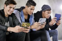 media/01/newnintendo3ds_1390104t.jpg