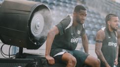 media/03/chelseatrainsunder_4590363t.jpg