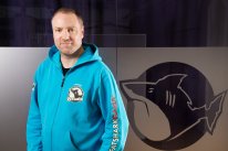 media/04/6pratarfatshark_2240493t.jpg