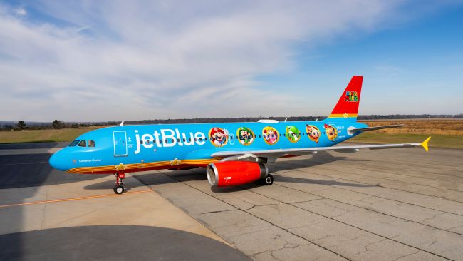 JetBlue gir et av flyene sine en Super Mario-makeover