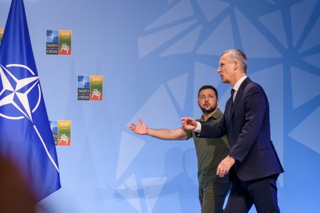 Zelenskij gir opp NATO-ambisjonen i et forsøk på å få slutt på krigen