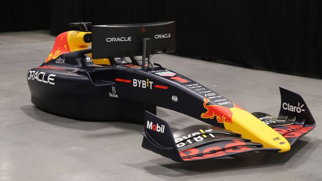 Red Bull lanserer en F1 simulator som vil sette deg tilbake £ 100.000