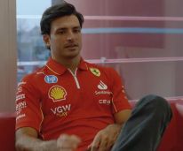 media/09/ferrarifansleave_4430953t.jpg