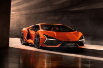 media/10/lamborghiniunveilsrevuelto_3991033t.jpg