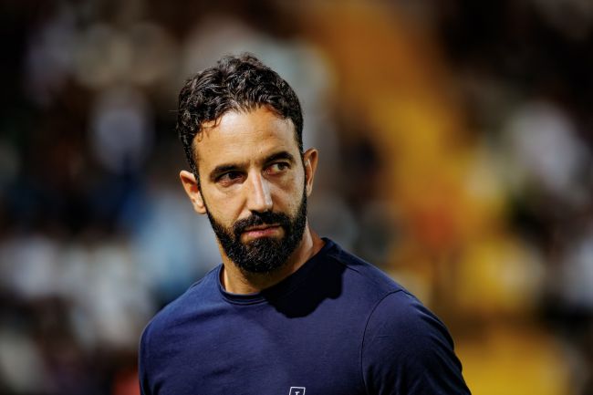 Ruben Amorim får sparken fra Manchester United, bekrefter klubben