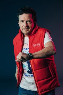 media/11/michaeljfox_4231153t.jpg