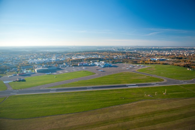 Vilnius lufthavn gjenopptar driften etter ballongforstyrrelser