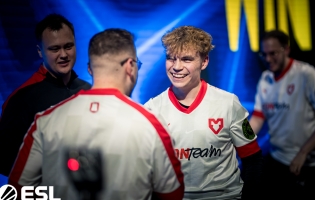 IEM Chengdu 2025: Fire lag sikrer seg sluttspillplass, og ytterligere to plasser står på spill