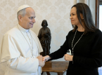 Pave Leo m&oslash;ter den venezuelanske opposisjonelle Mar&iacute;a Corina Machado i Vatikanet