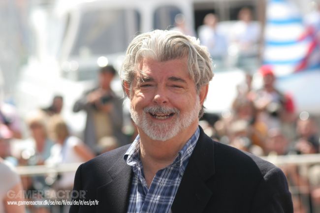 Tom Cruise roper "Vi takker deg, George" under George Lucas' Saturn Awards-tale