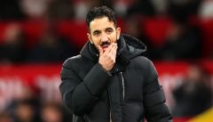 media/18/embarrasedmanchesterunited_4431833t.jpg