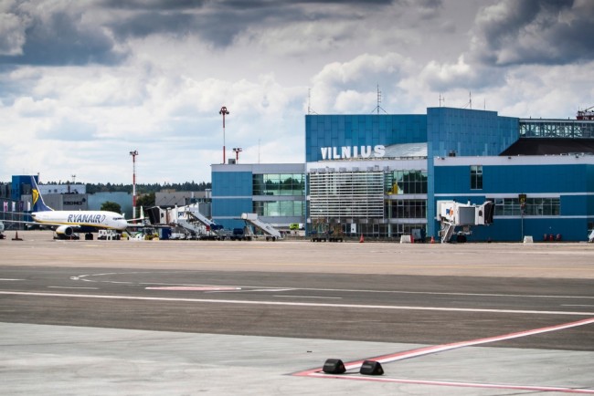 Vilnius lufthavn stengt etter droneobservasjon