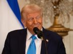 &laquo;La oljen str&oslash;mme&raquo;, sier Trump etter at USA og Iran har inng&aring;tt en forel&oslash;pig fredsavtale