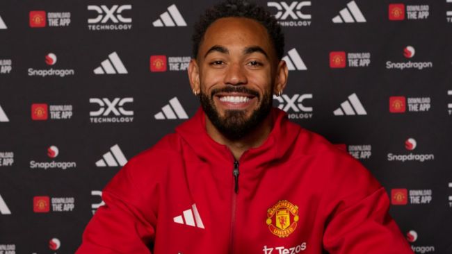 Manchester United signerer den brasilianske spissen Matheus Cunha for £62,5 millioner