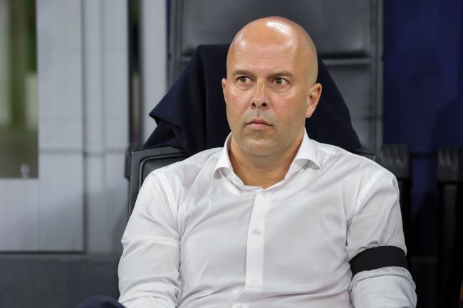 Et ugjenkjennelig Liverpool ryker ut av EFL Cup med 3-0 mot Crystal Palace