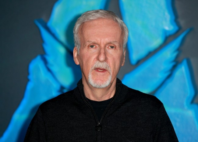James Cameron forlater USA for godt: 