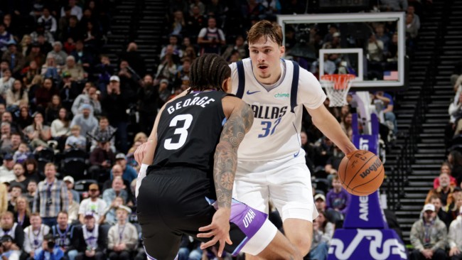 Cooper Flagg blir den yngste NBA-spilleren som scorer +40, men Dallas Mavericks er fortsatt forbannet