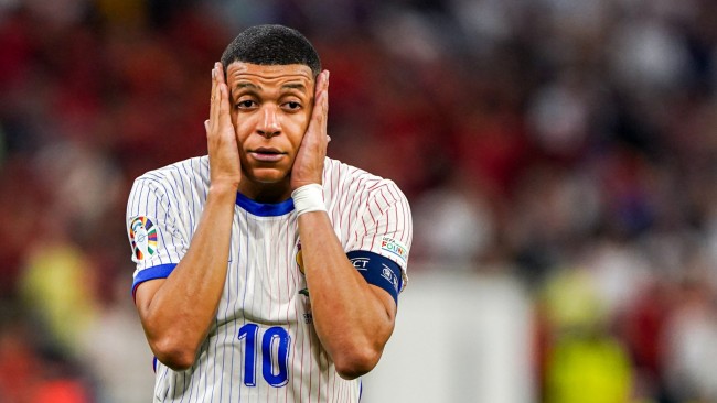 Mbappé kommenterer ankelen før Frankrikes kamp mot Aserbajdsjan på fredag