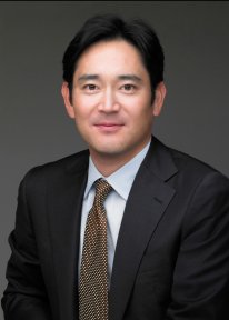 media/24/arrestedsamsungvice_chairman_2022443t.jpg