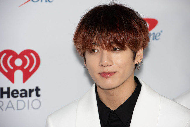BTS-stalkeren som ringte på døra til Jungkook 133 ganger, kan bli utvist