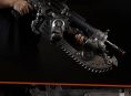 Xbox selger en replika i skala 1:1 av Lancer-våpenet fra Gears of War