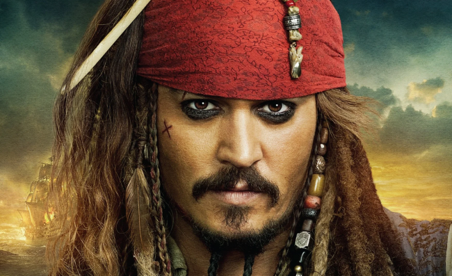 Johnny Depp i samtaler om å returnere som Jack Sparrow i Pirates of the Caribbean