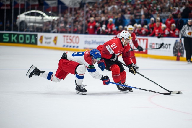 USAs ishockeyspiller Brady Tkachuk reagerer på AI-videoen som Det hvite hus har delt: "Det ville jeg aldri sagt"