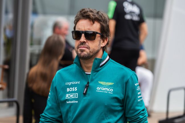 Fernando Alonso gir et mer optimistisk svar etter skuffende Aston Martin-tester i Bahrain