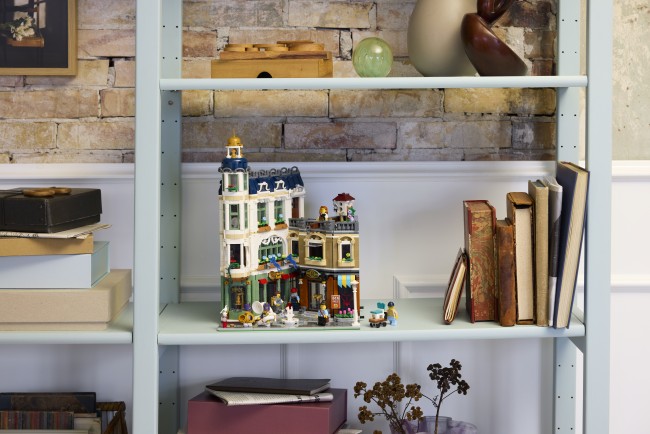 Utvid Lego-byen din med denne herlige og sjarmerende handlegaten