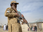 Pakistanske og afghanske styrker st&oslash;ter sammen langs grensen etter flere dager med fiendtligheter