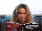 Milly Alcock fra Supergirl velger sin favoritt superheltfilm gjennom tidene, og det er ikke det vi hadde forventet