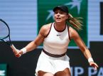 Paula Badosa overvinner flere måneder med smerter og vinner et spennende comeback i Roland Garros