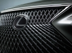 Toyotas sjef ba Lexus-designere om &aring; "slutte &aring; bruke den enorme spindelgrillen"