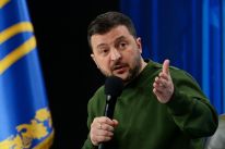 media/37/zelenskycontinuouspushing_4553793t.jpg