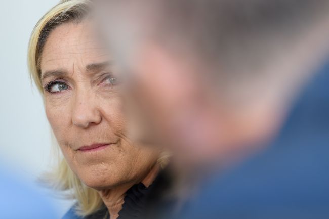 Nasjonal Samling samler seg bak Le Pen etter rettslig tilbakeslag
