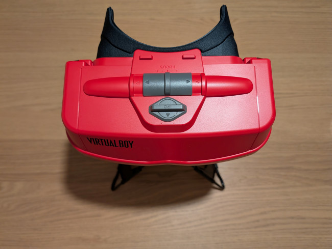 Unboxing og sammenligning: Slik ser Virtual Boy for Switch ut