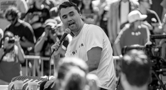 Politiet finner rifle i jakten på Charlie Kirks morder