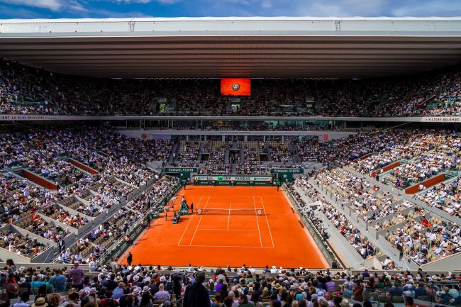 Super ettermiddag med tennis i dag: Alcaraz-Musetti og Djokovic-Sinner på Roland Garros