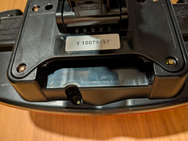 Unboxing og sammenligning: Slik ser Virtual Boy for Switch ut