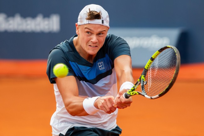 Holger Rune klager over "respektløse" fans da Spania slo Danmark i Davis Cup