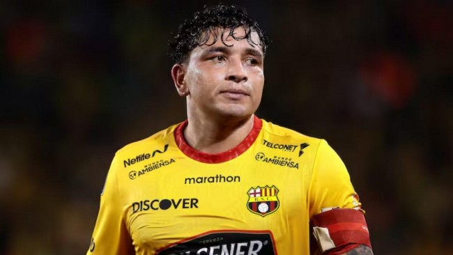 Den ecuadorianske fotballspilleren Mario Pineida fra Barcelona SP skutt og drept i Guayaquil