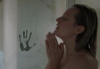 media/43/elisabethmossfeels_4244353t.jpg