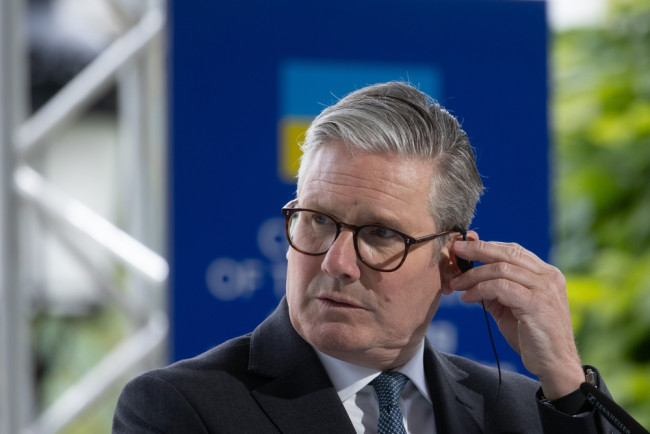 Starmer sier Iran-konflikten må markere et vendepunkt for Storbritannia: 